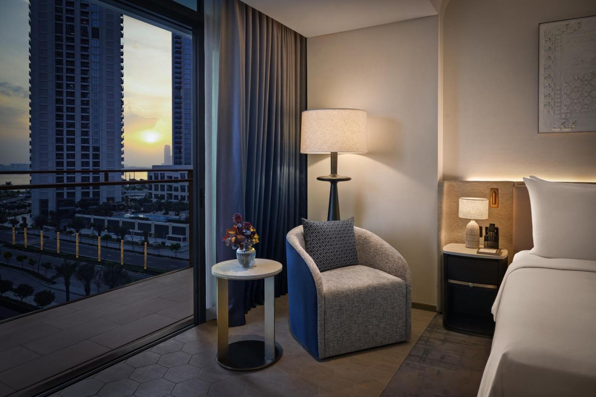 Deluxe Room King Complimentary Lagoon Access,1525785010:JPEG