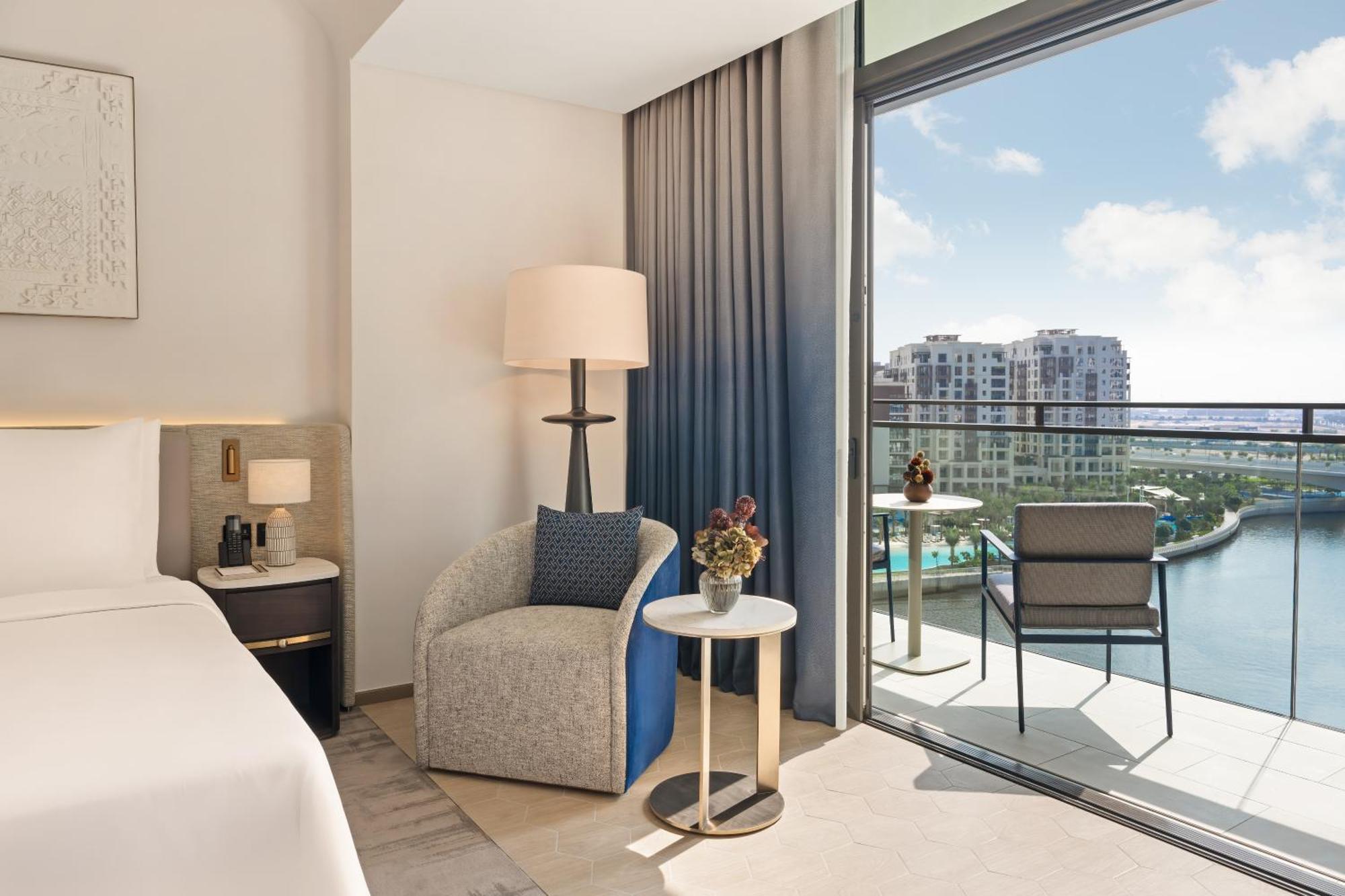 Deluxe Partial Canal View King Complimentary Lagoon Access